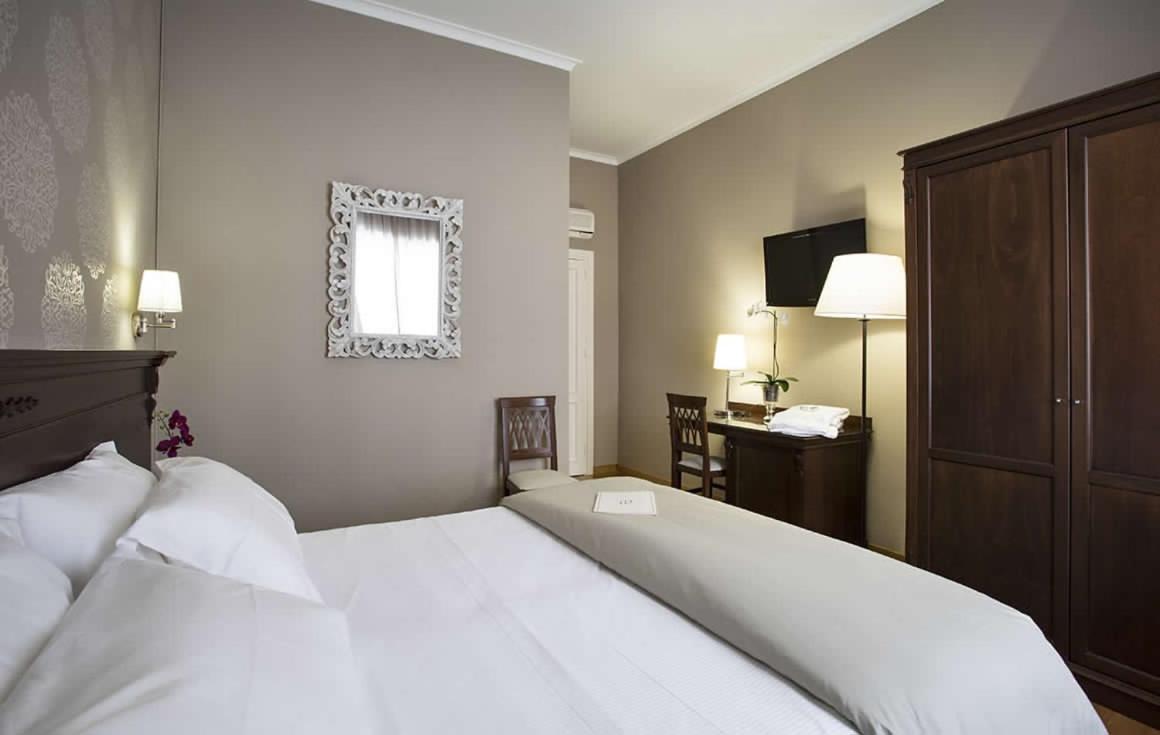 Smart Hotel Gallery House Palermo Esterno foto