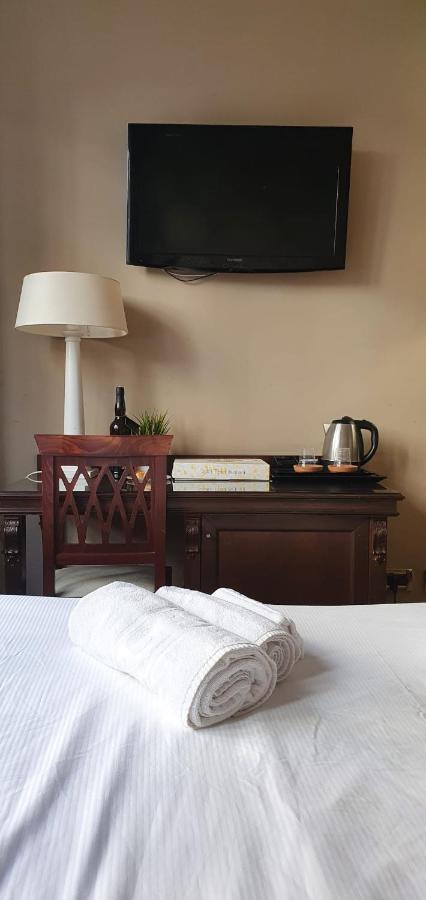 Smart Hotel Gallery House Palermo Esterno foto