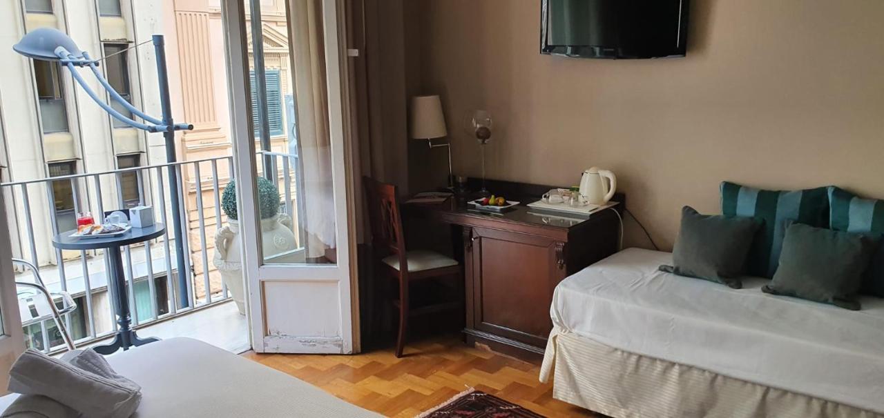 Smart Hotel Gallery House Palermo Esterno foto