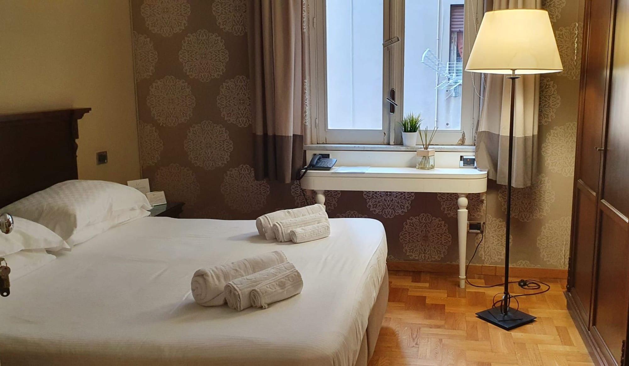 Smart Hotel Gallery House Palermo Esterno foto