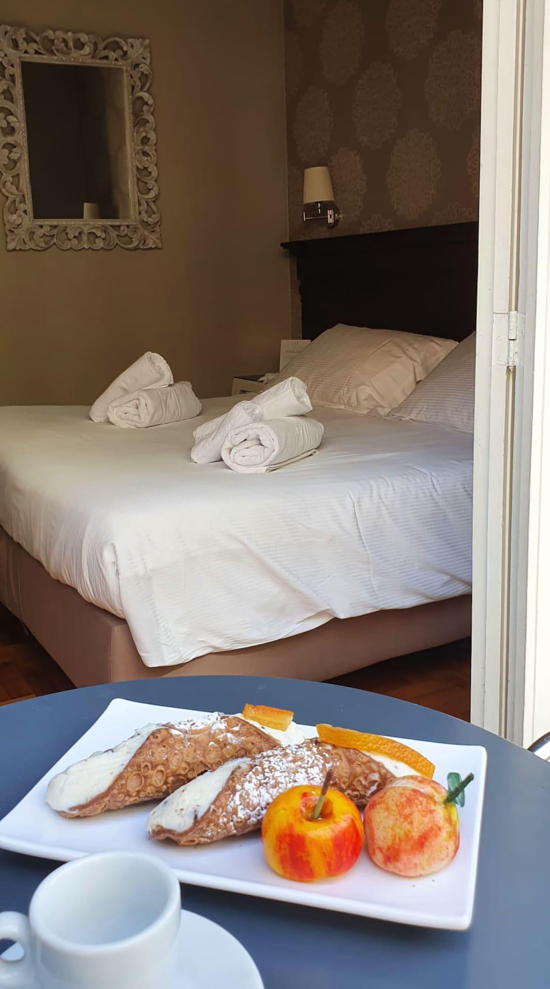 Smart Hotel Gallery House Palermo Esterno foto