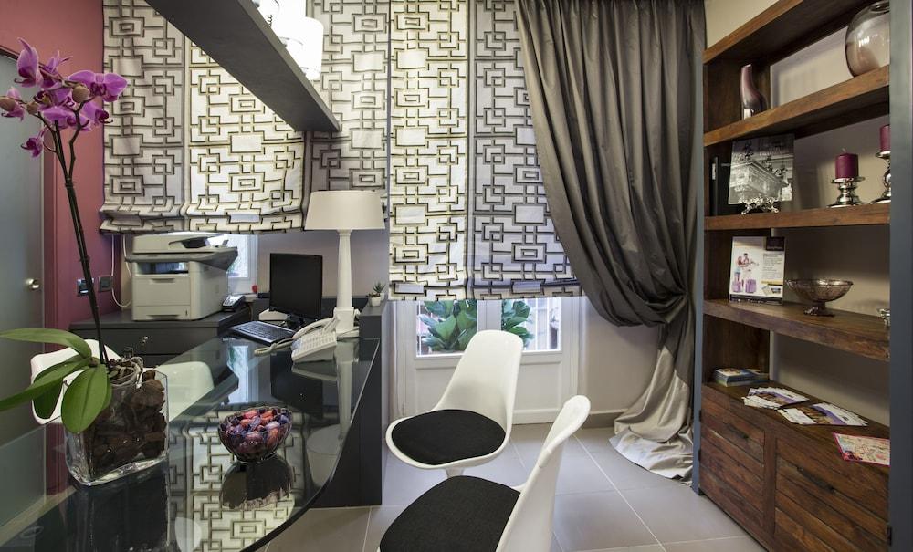 Smart Hotel Gallery House Palermo Esterno foto